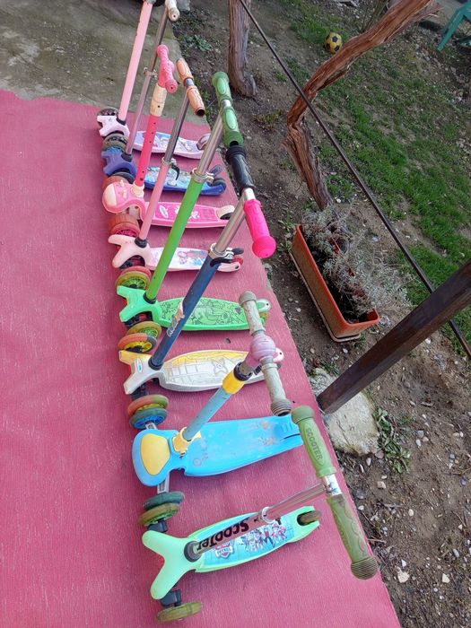 Продам . САМОКАТ .