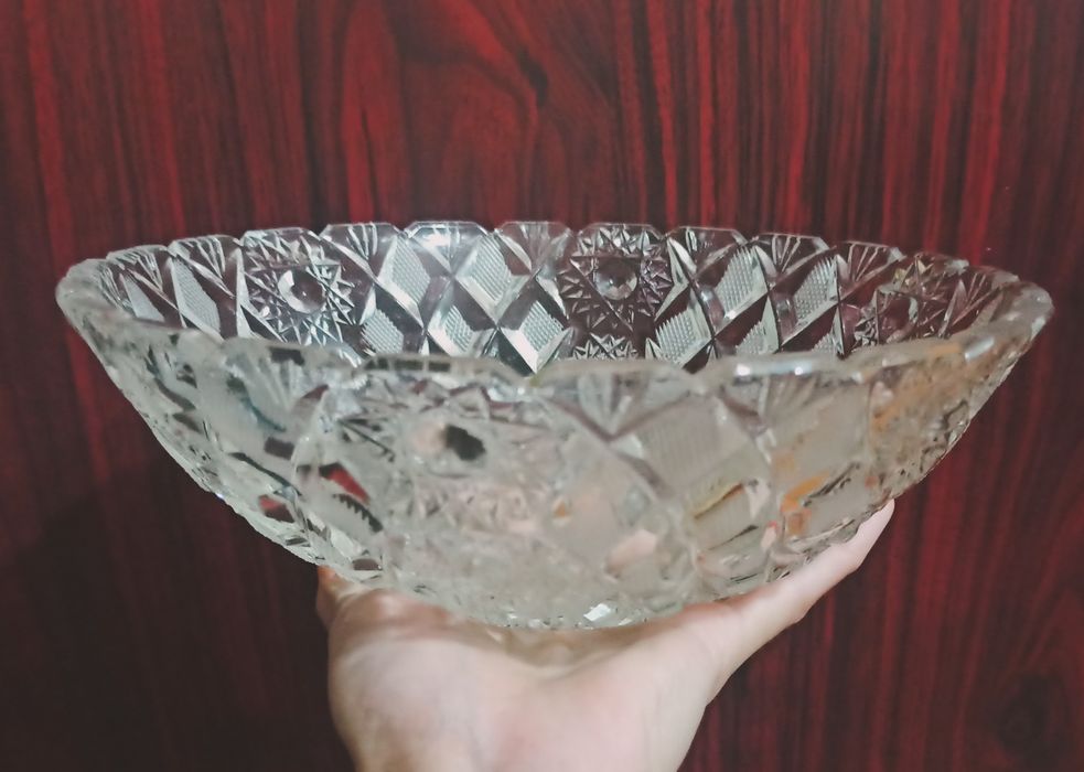 Вазы хрустальные