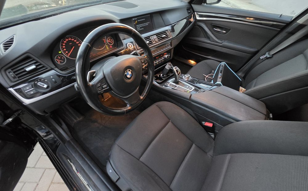 BMW 5 Series 2010 — imagine 5