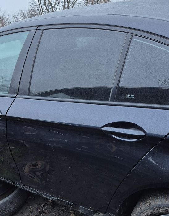 Portiera/usa stanga spate bmw seria 5 f10 cod culoare 416 fab 2012