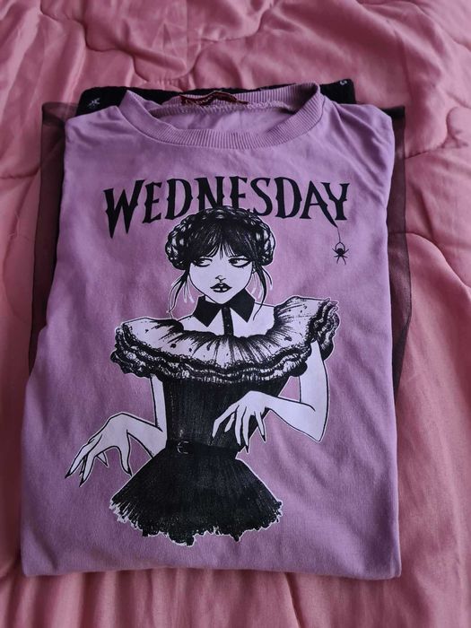 Комплект Рокля Wednesday Adams с мрежести ръкавици 6-8 г и обувки