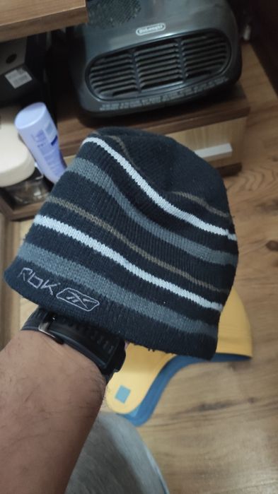 Шапки , Nike ,reebok и др