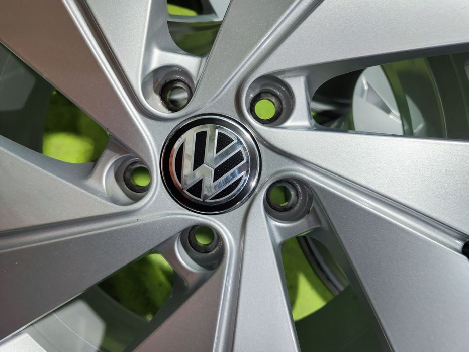 17 5x112 Vw Golf 8 лети джанти 5х112 голф