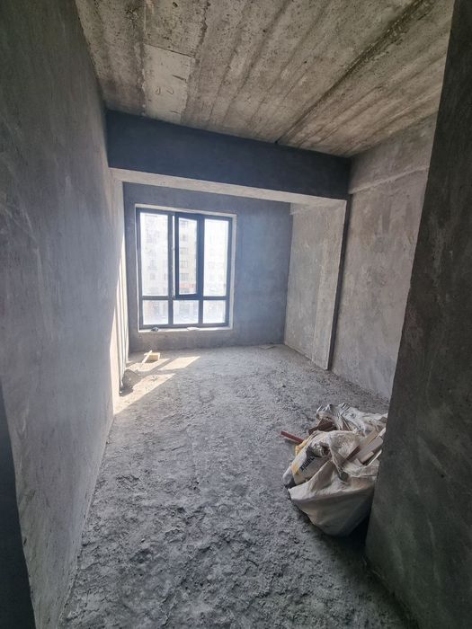 Kvartira sotiladi Sebzor novastroyka Rivera makro oldida 131.4 kvadrat