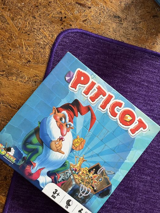 Joc Piticot (joc de societate ) in stare foarte buna