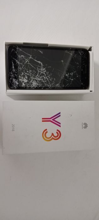 HUAWEI Y30 на разбор