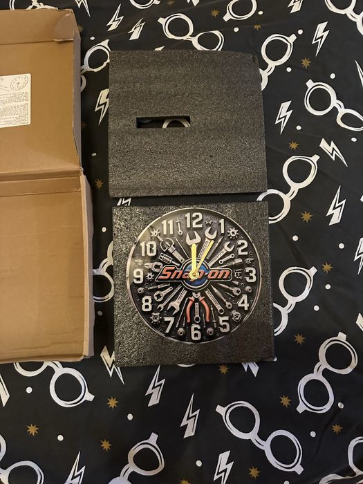 Стенен часовник snap on