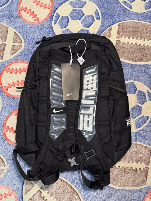 продаётся Nike Elite bag