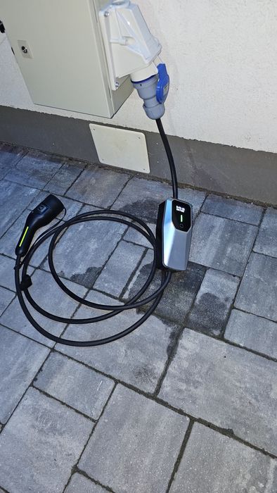 Incarcator auto EV Type 2 32A 7KW