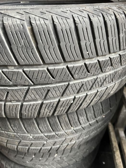 Cauciucuri Anvelope de iarna polaris 5 225/60/18