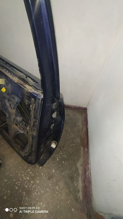 Продам дверь на Камри 20