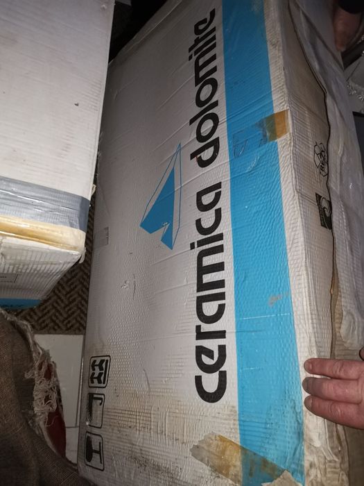 Vand chiuveta si set wc chiuveta