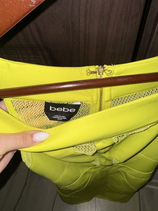 Официална Рокля xs размер