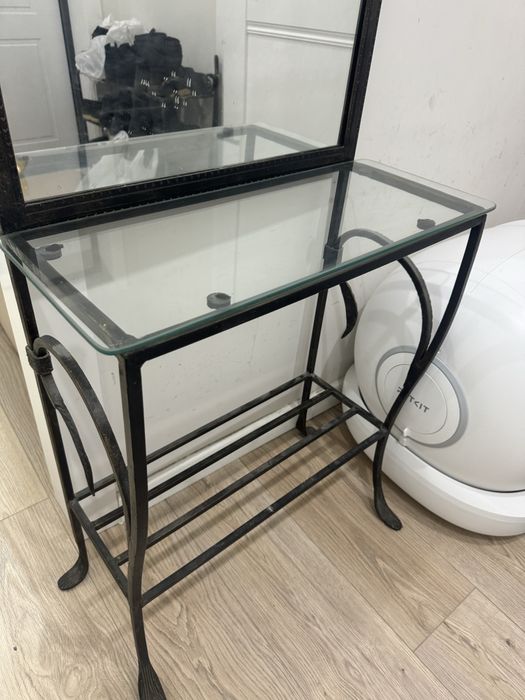 Продам кованное зеркало