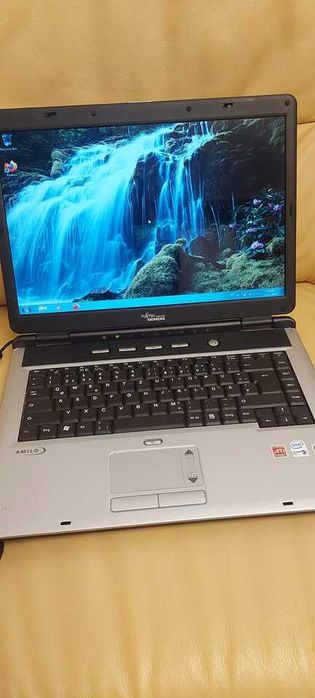 Laptop Fujitsu Siemens Pi1536. 15,6 inch