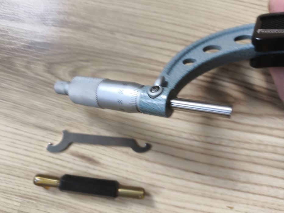 Външен микрометър Mitutoyo 103-140-10 – с тресчотка: 75-100 мм