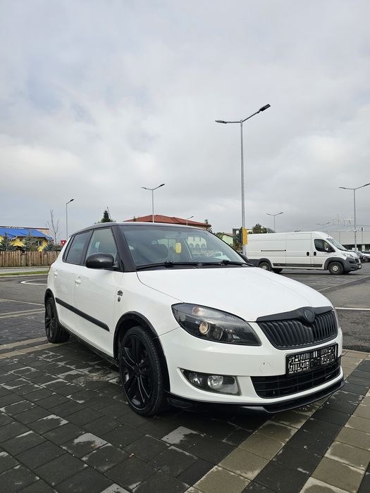 SKODA Fabia 2012 — imagine 2