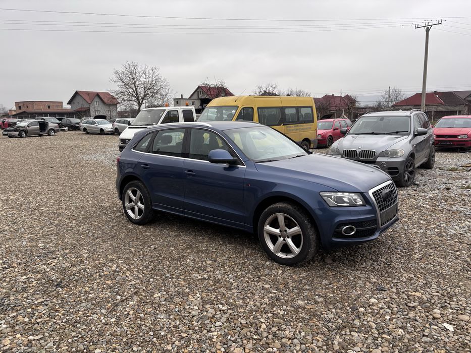 Dezmembrez Audi Q5 2.0 Tdi 170 cp Quattro  2011 cod motor CJC CGL CAH