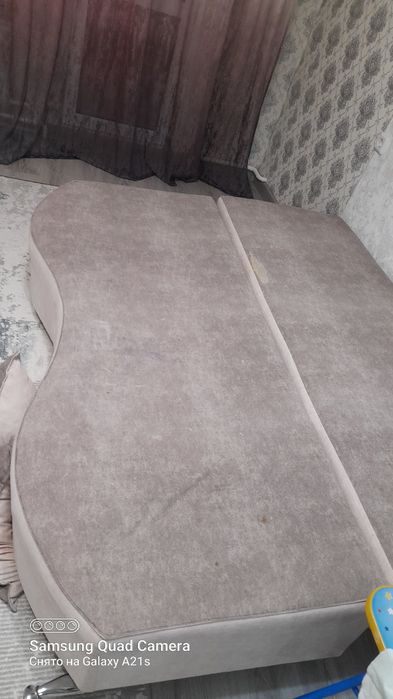 Продам диван.2 штуки