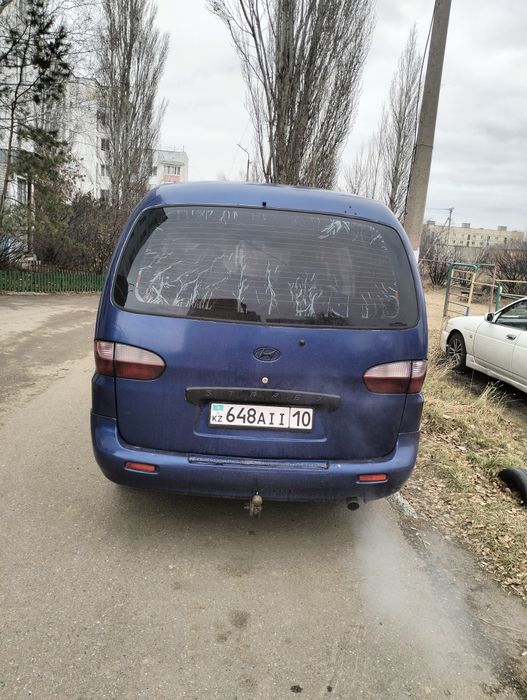 Продам Hyundai Starex