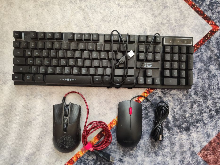 Клавитура и мышки