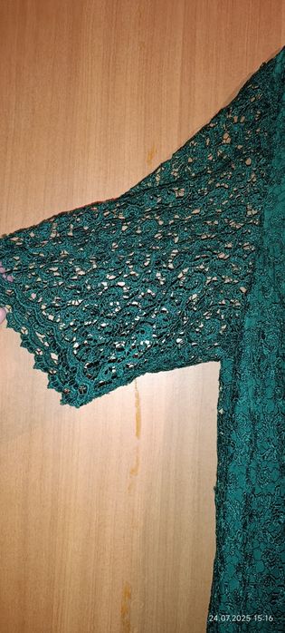 Нарядное гипюровое платье