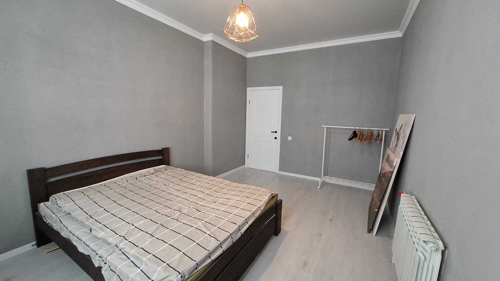 В продаже просторная 3-комнатная квартира, с шикарным видом.