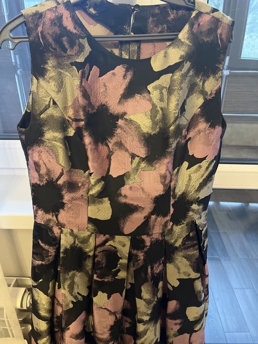 Вечерние платья, два платья