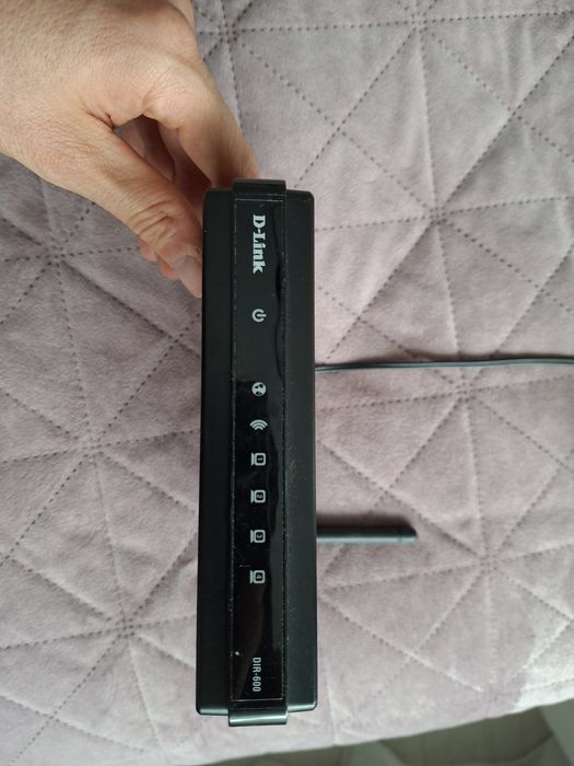 Vand Router D Link Dir 600