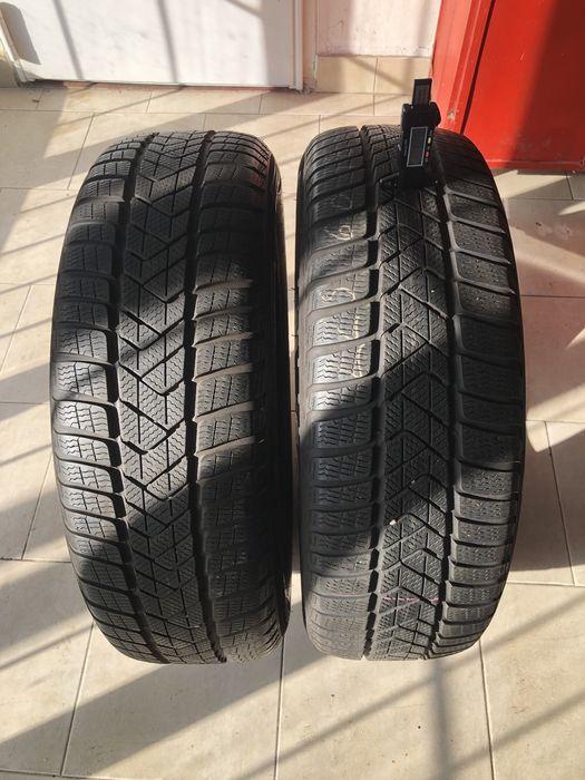 Зимни гуми Pirelli Sottozero 3 225/60/18 2бр