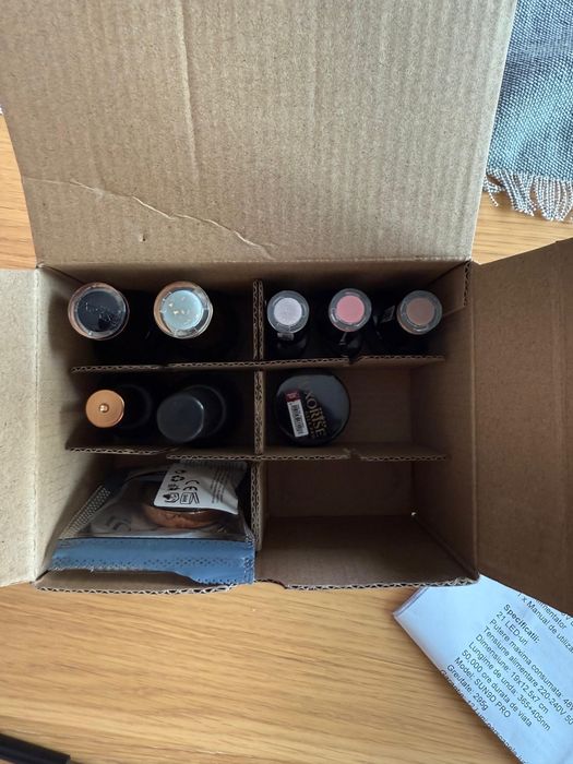 Set complet pentru oja semipermanenta/gel