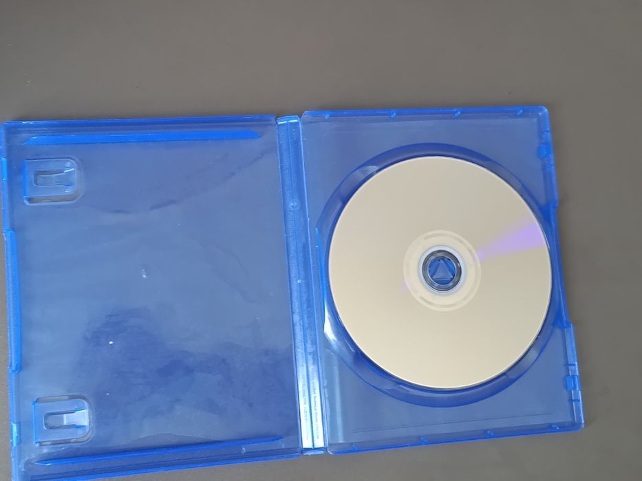 Продам диск человек паук