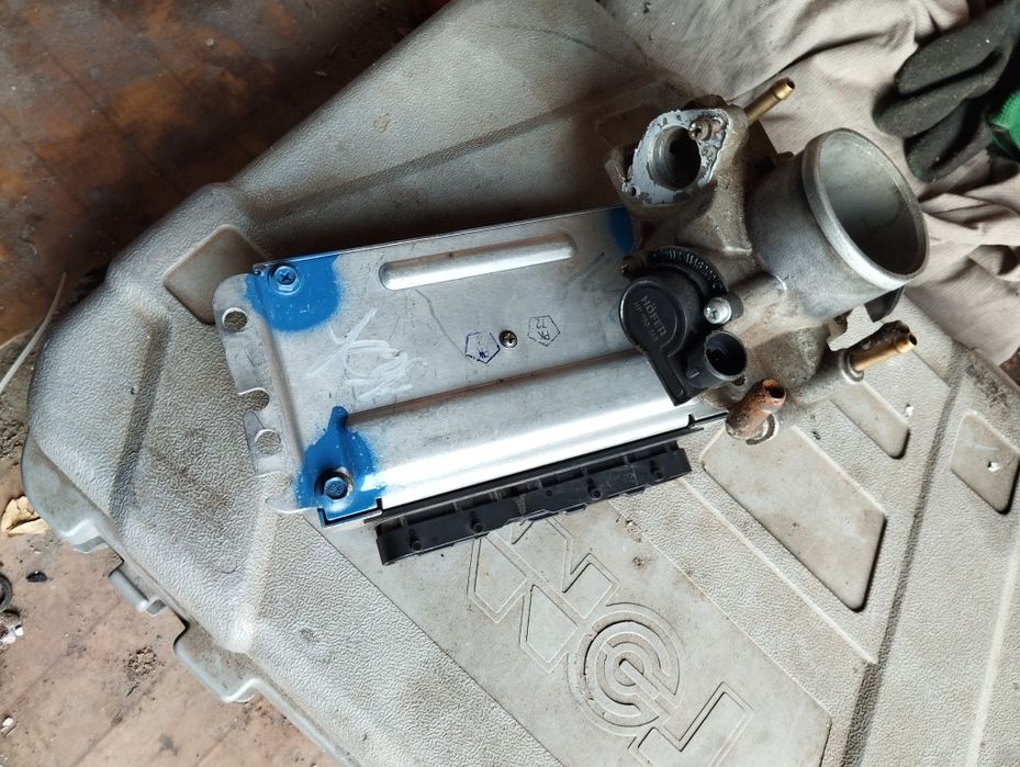 Продам блок управления мозги ВАЗ 21114