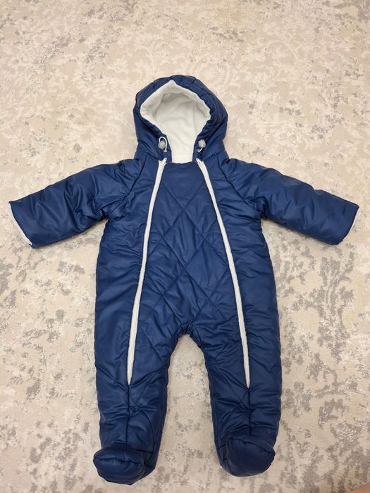 Продам куртку детскую