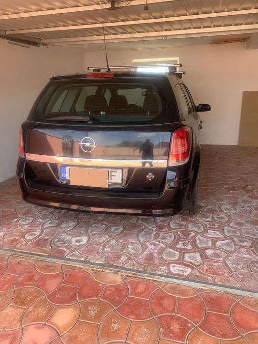 OPEL Astra 2009 — imagine 11