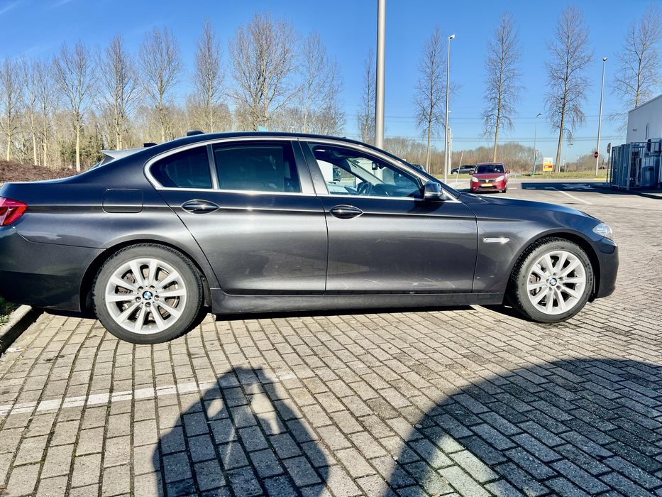 BMW Seria 5 2014 — imagine 3