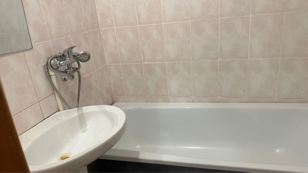 Продаю двухкомнатную квартиру