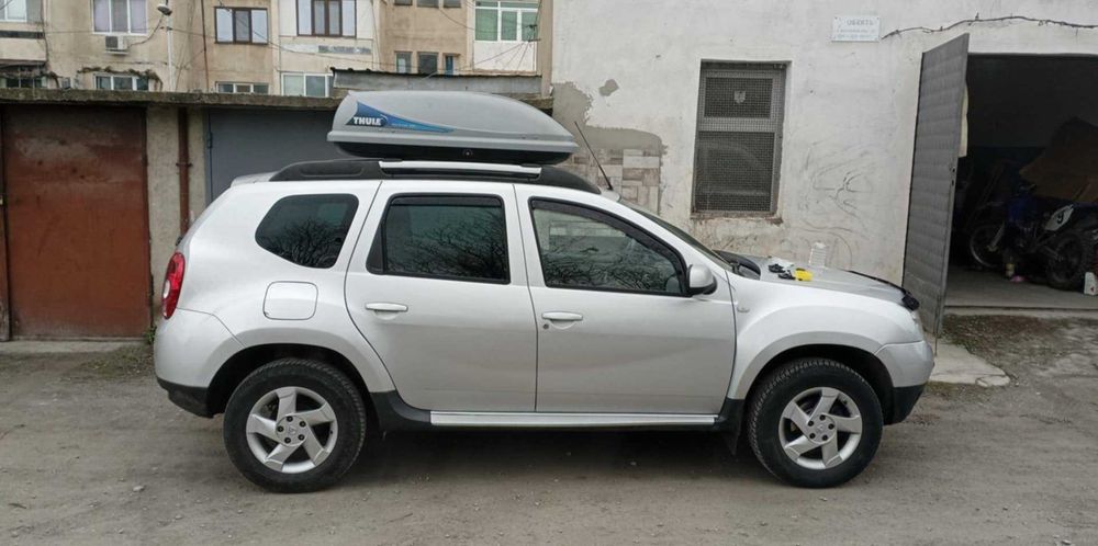 Автобокс Thule Ocean 100 , багажник за автомобил.