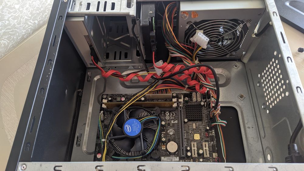 Настольный компьютер