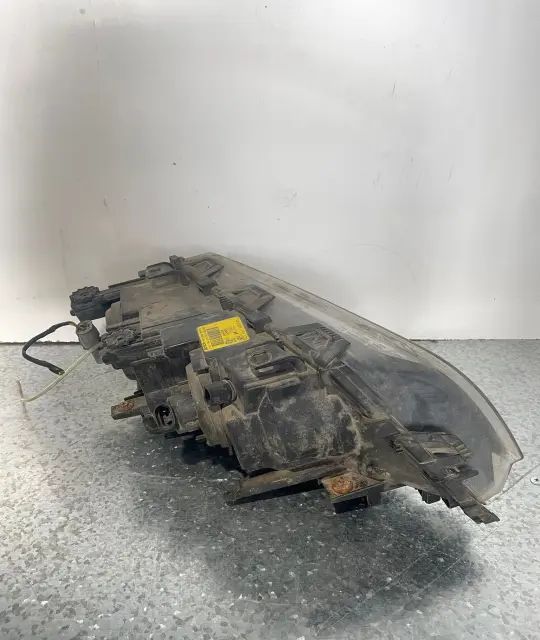 Far stanga 6902745 BMW Seria 3 2001 318ti MT (143 hp)