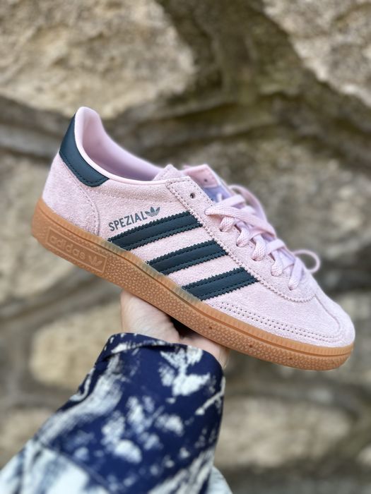 Adidas spezial pink