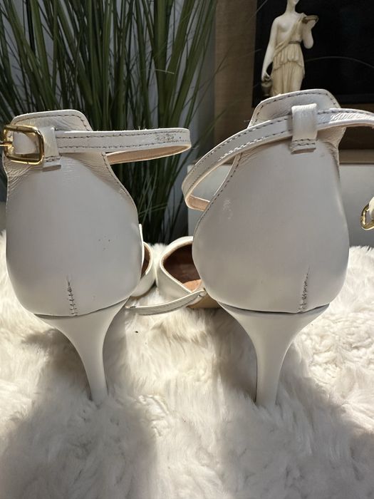 Pantofi stiletto piele naturala alba marimea 37 Anna Field