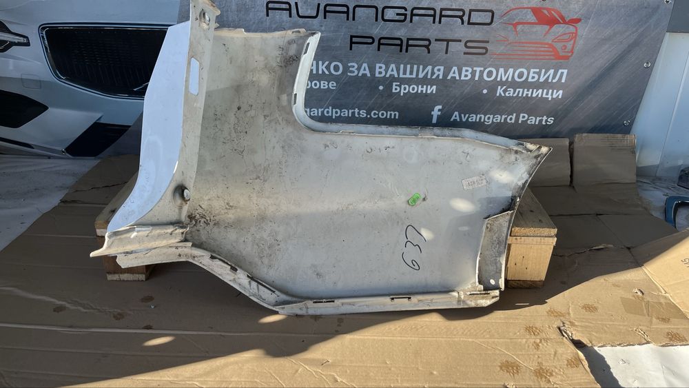 Ляв ъгъл на задна броня Ford Focus 3 комби (2010-2019)