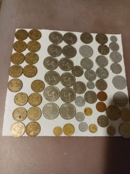 Vând monezi  românești