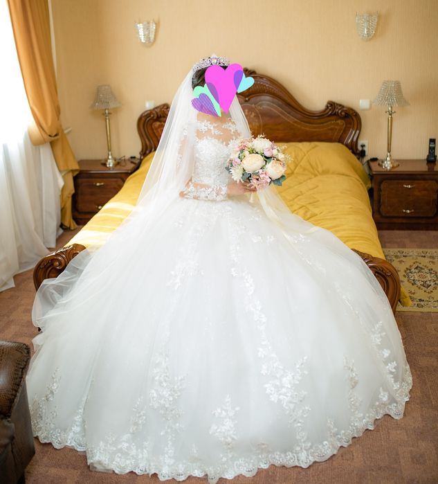 Свадебное платье