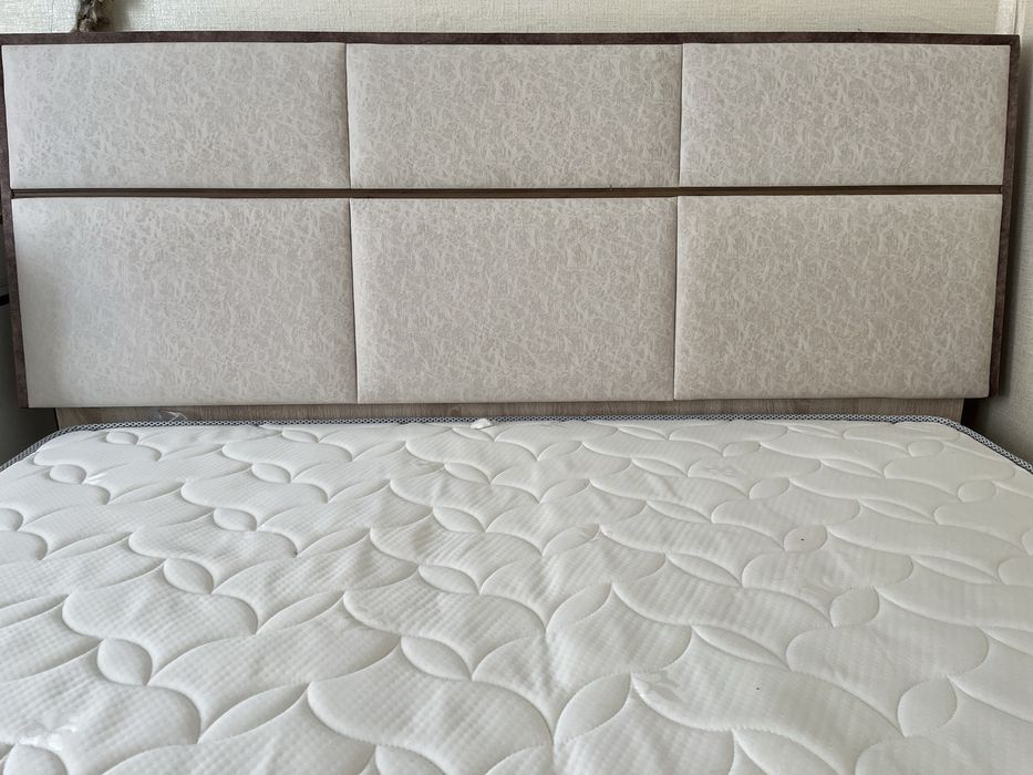 Кроват двухспальный