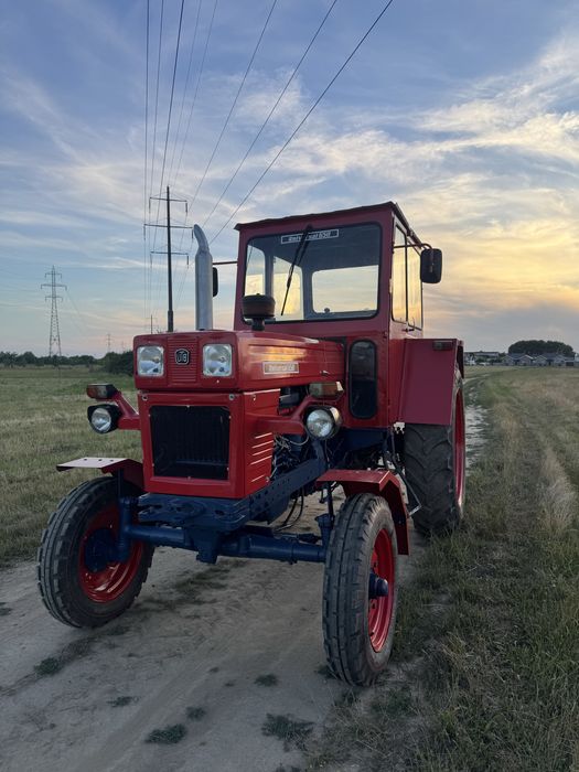 Vand tractor UTB 650