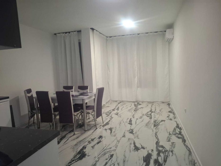 Дава се под наем Двустаен апартамент в Варна, Възраждане 1 - 75 кв.м за 510 € - Снимка #1