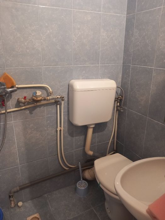 Inchiriez apartament