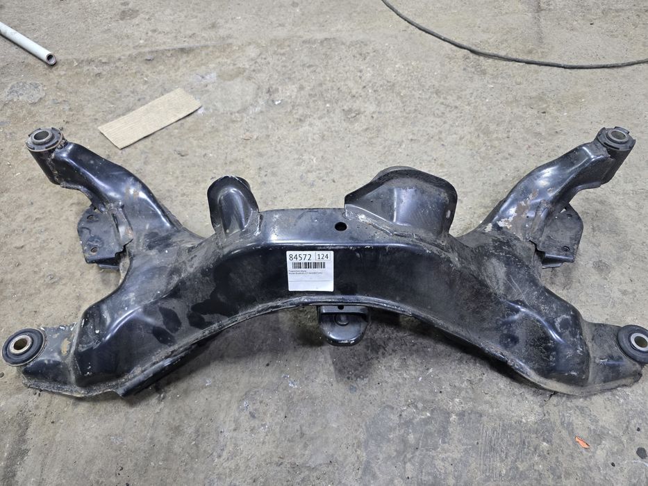 Балка ниссан nissan